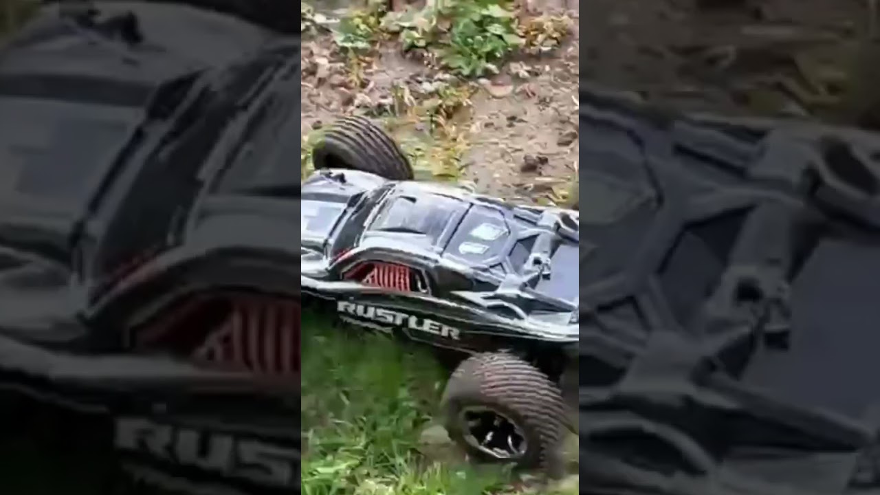 Ich war mit meinem Traxxsas Rustler Auf einem Stund Park