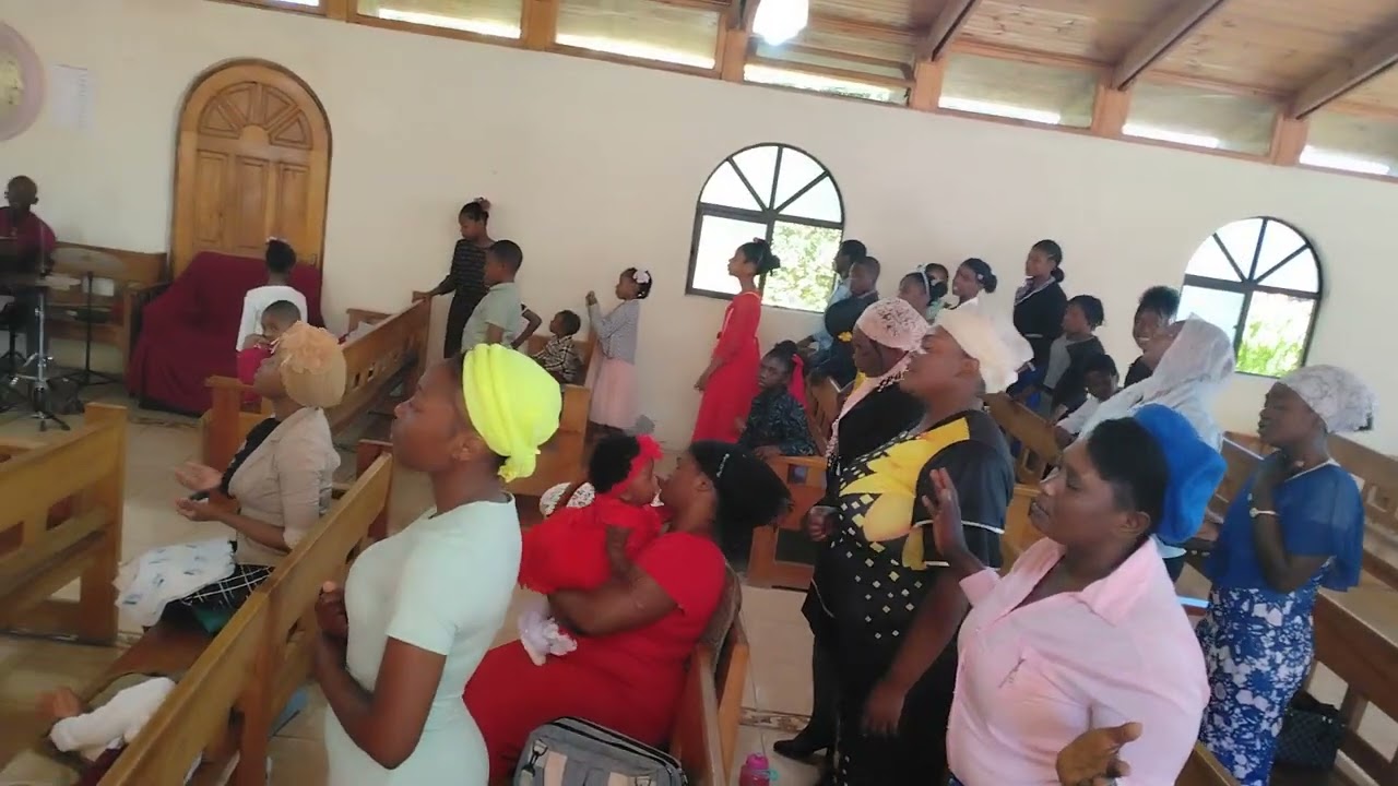 Adorasyon lourange a leternel 