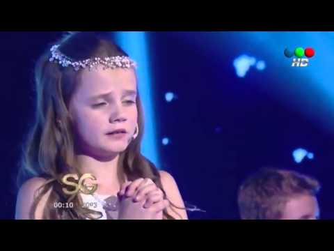 Amira Willighagen - "Ave Maria" on Susana Giménez TV Show - Argentina - 20 August 2014