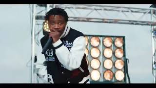 Download Lagu Roddy Ricch ( iHeart Radio ) "Living Black" Performance