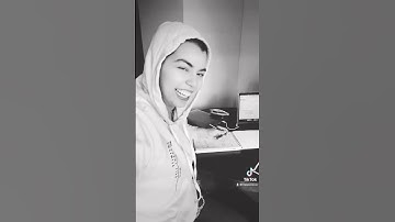 Thumbnail of Liss Pereira: Canción para Dua Lipa