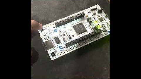 Using STM32 FreeRTOS to trigger LED on button presses