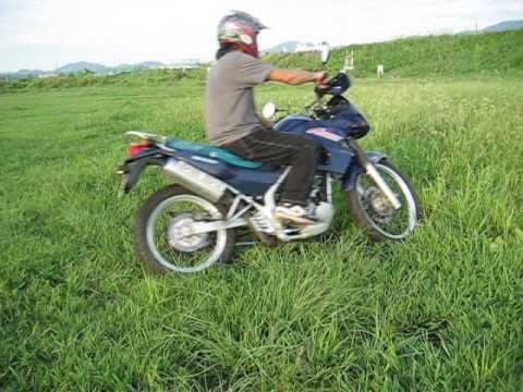 ☆KLE250アネーロ ダート走行動画 ☆ - YouTube ☆KLE250アネーロ ダート走行動画 ☆ - YouTube