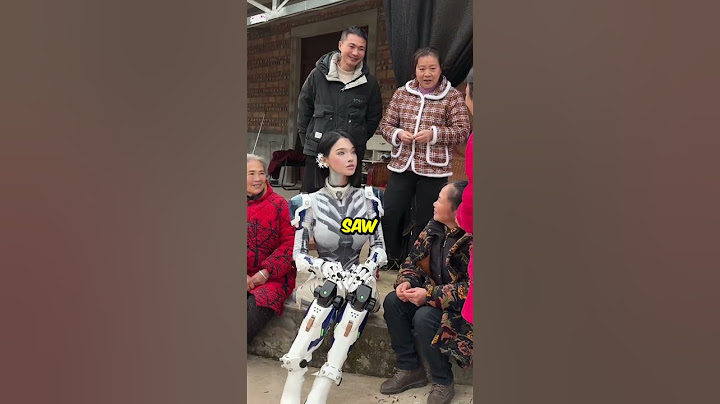 Robot Saw Someone That Got Her Exposed (@giovanna) #shorts