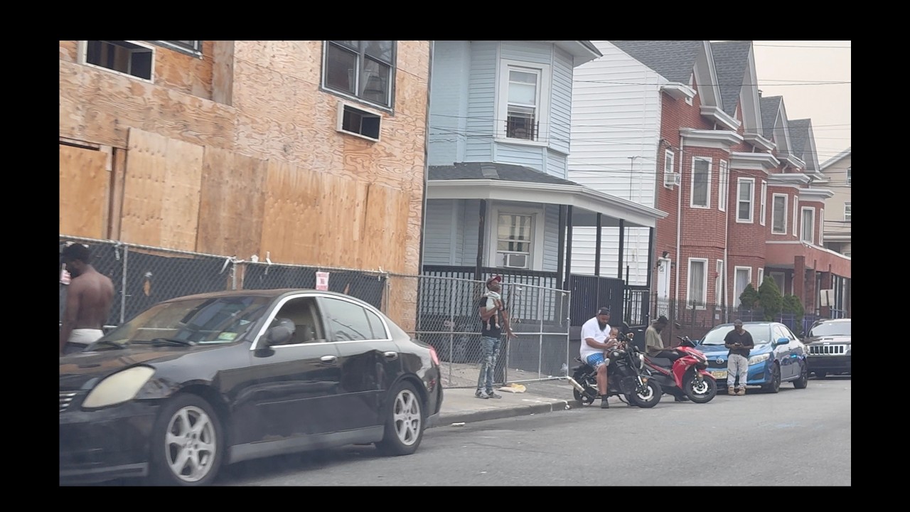 Paterson New Jersey - One of NJ's most dangerous cities Drive Through