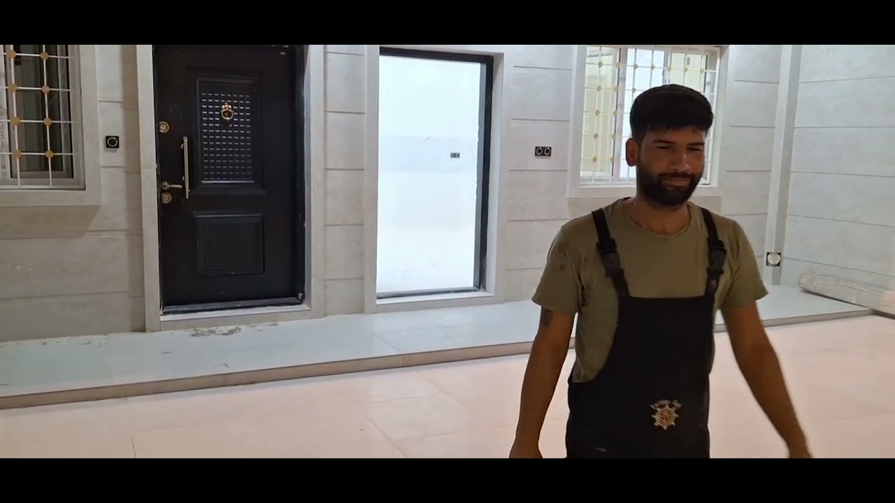 Building facade lighting