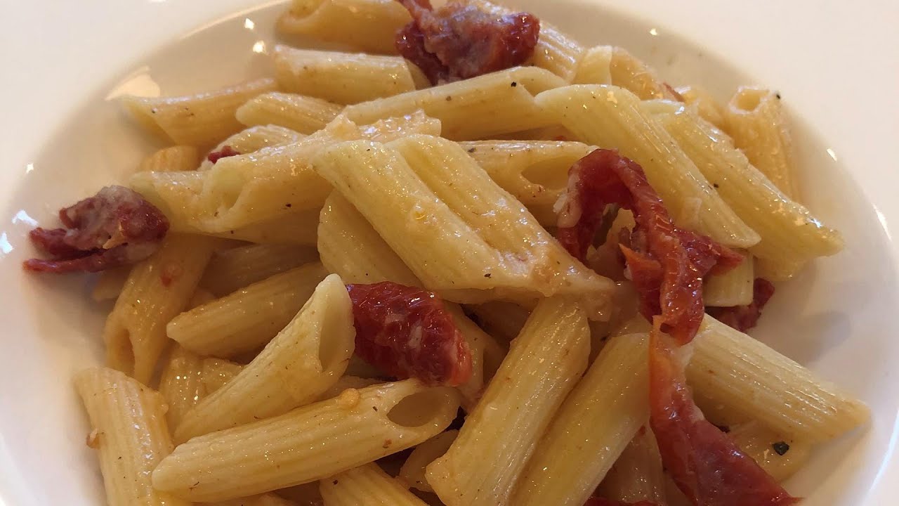 How To Make Sundried Tomato Pasta | Katie Lee Biegel | Rachael Ray Show