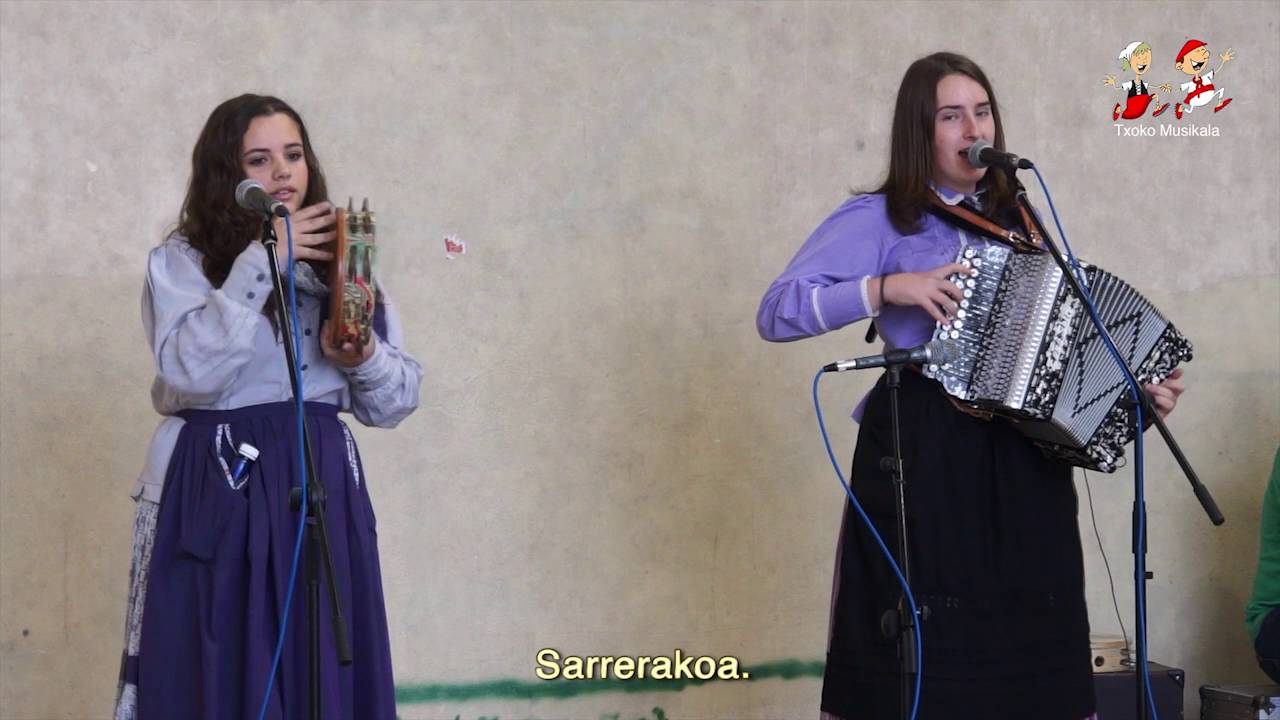 1609250101 Naiara Mantzizidor eta Jugatz Oleaga Artadiko XVIII  Trikitilari Gazteen Txapelketan