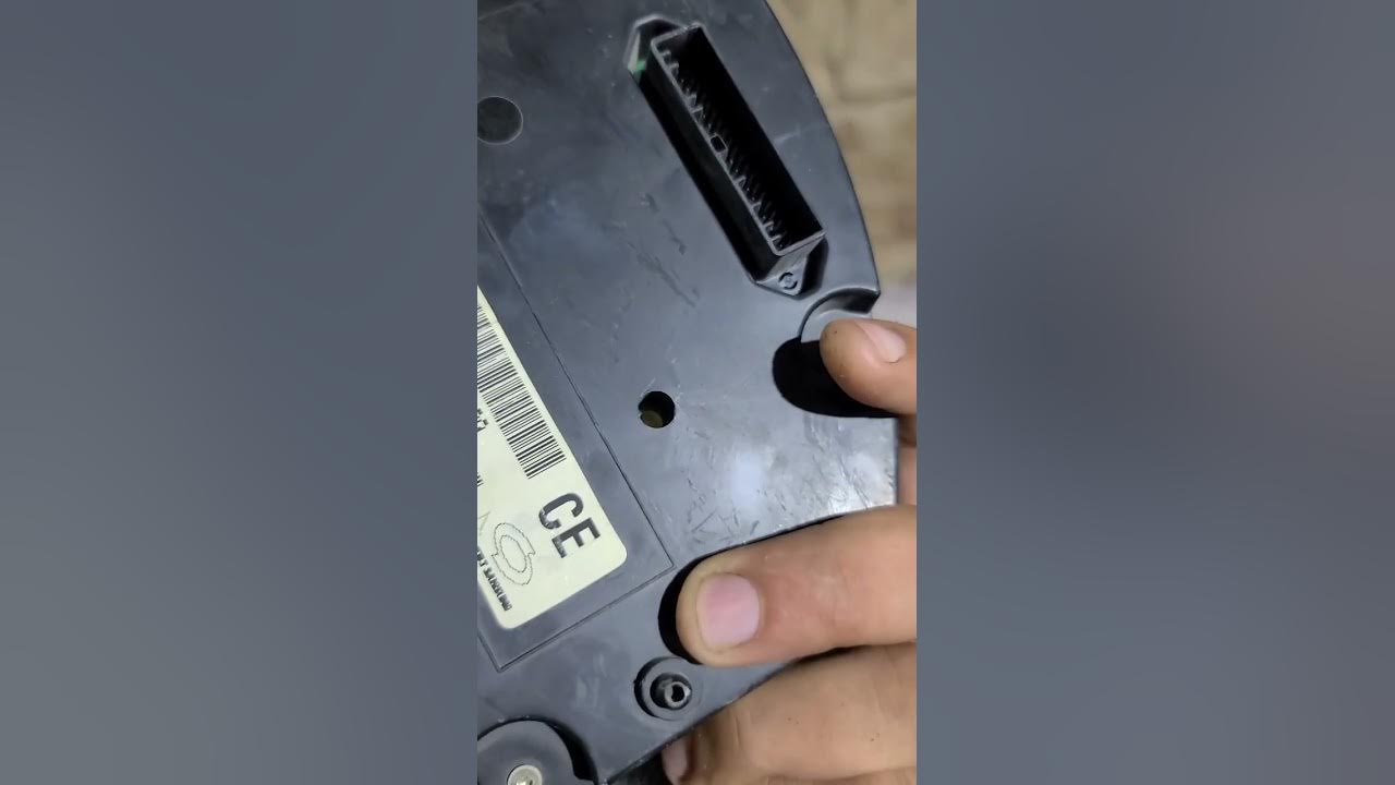 Ho to fix nissan sunny U1001 can communication circuit speed meter no