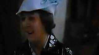 MOV09236 {{ Funny Laugh }}