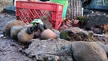 my Losi micro rock crawler first run and spring mod test