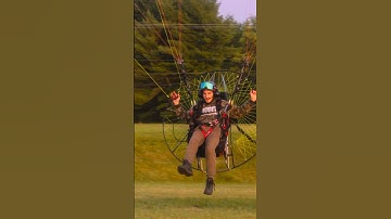 Perfect Paramotor landing #paragliding #travel #paramotoring