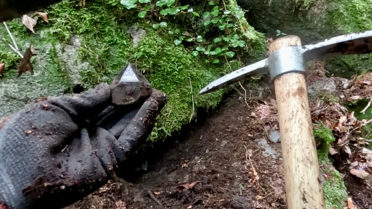Maybe he's been waiting for tens of thousands of years. - YouTube