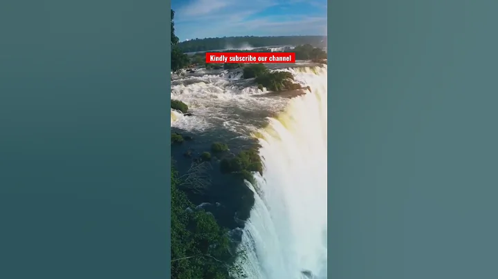 Iguazu Falls - best places to visit Brazil #travel #brazil #travelbrazil #iguazufalls #iguazu