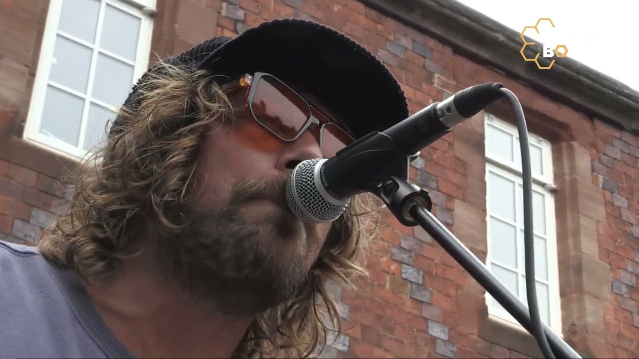 Koala - I Wanna Know - Honey Box Live, Series 8 Episode 0