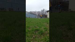 บ้านที่อเมริกา 🇺🇸 ปลูกหญ้าหลังบ้านรอฝนตก #ปลูกหญ้า #ทำสวน