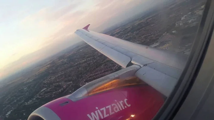 Wizz Air Airbus A320 Luton Take-Off