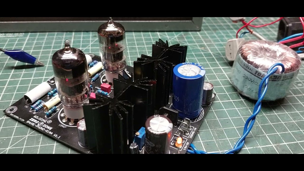 Ремонт лампового фонокоректора. Нет накала ламп. Замена стабилизатора ...