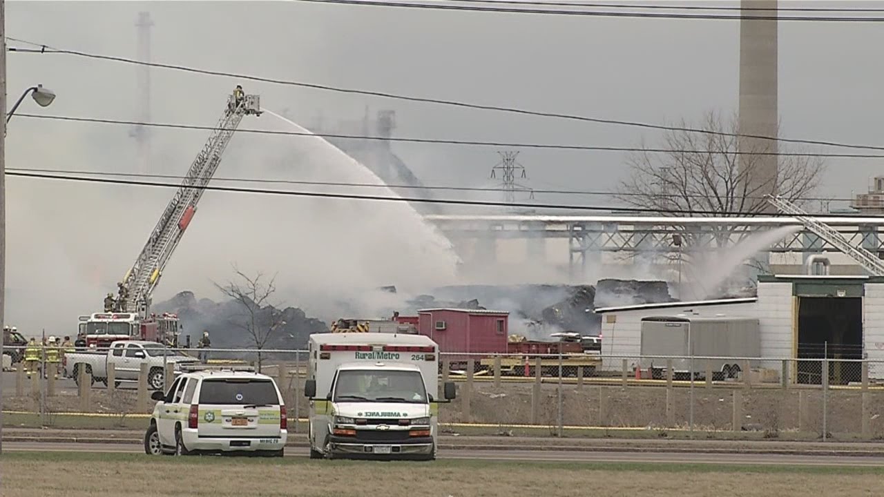 Paper factory which burned for days caught fire again YouTube