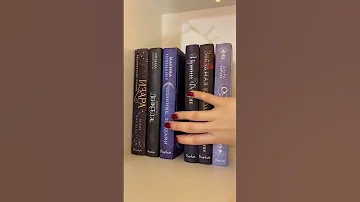 Нужна 2 часть? #книги #чтопочитать #книголюб #book #книга #booklover #booktube #книжныйчервь