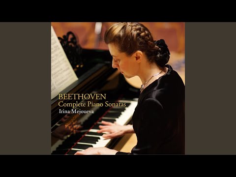 Ver ピアノ・ソナタ 第2番 イ長調 作品2-2 第二楽章 no YouTube