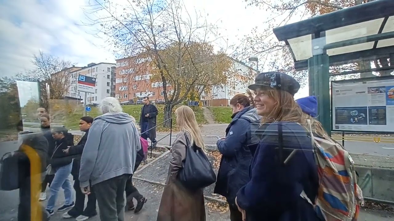 Buss 144 Från Älvsjö Station Till Gullmarsplan