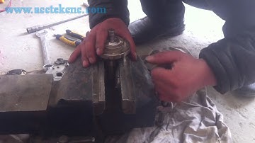 Acctek teaching video for how to replace cnc router bearing; How to change spindle bearing