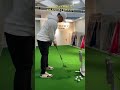 合間にパター。これぞ、プロの実力!#shorts