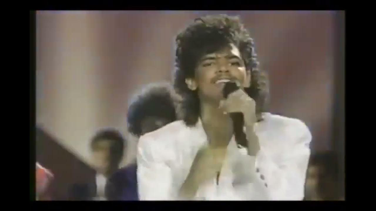 El Debarge Rhythm Of The Night Video Debarge rhythm = of the night ( 1982 ) - YouTube