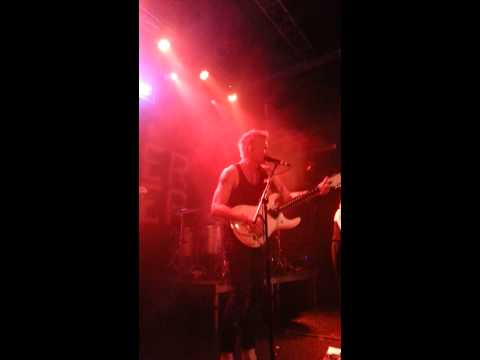 Mother Mother live - Ghosting (clip)