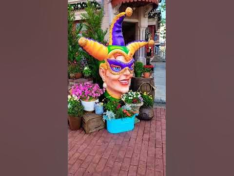 mardi gras big heads