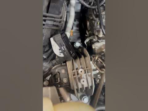 2017-2020 Chrysler Pacifica alternator removal - YouTube