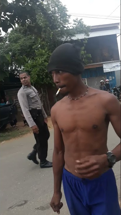 Pace mabuk ditangkap polisi