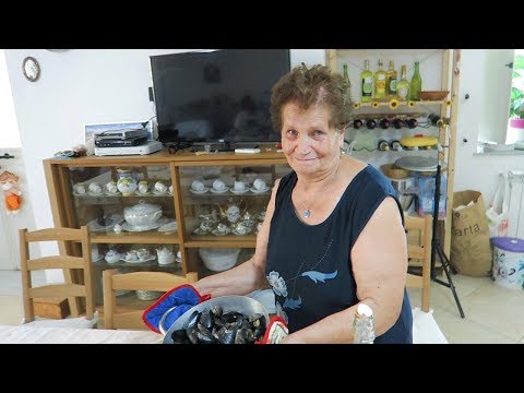 Dinner at Nonna's - YouTube