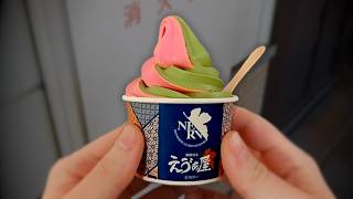 Eating Eel Unaju In Hakone, Japan