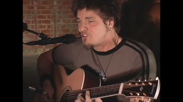 Crossfade - No Giving Up (Exclusive Acoustic Session)