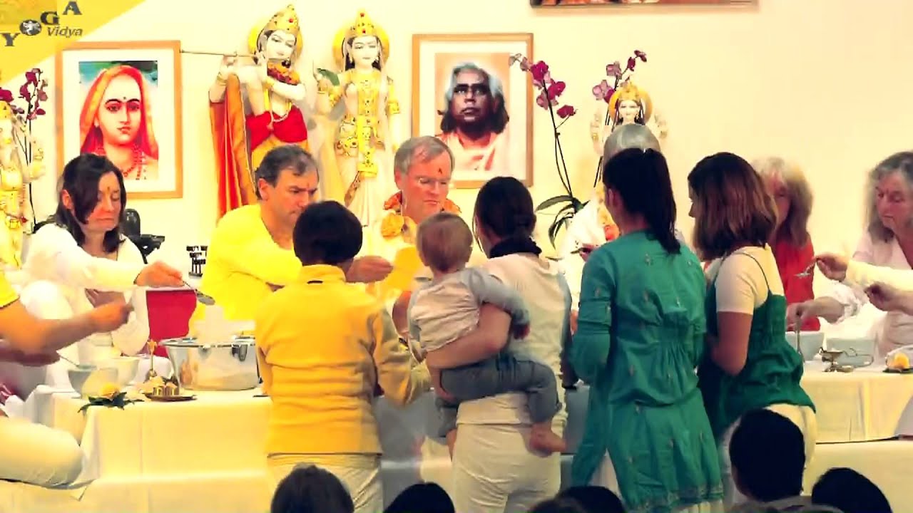 20 Jahre Yoga Vidya, Satsang und Puja zum Abschluss der Feierlichkeiten sukadev khatri