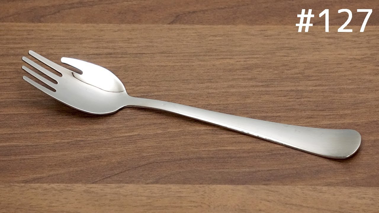 手のフォーク。Hand shaped fork - YouTube