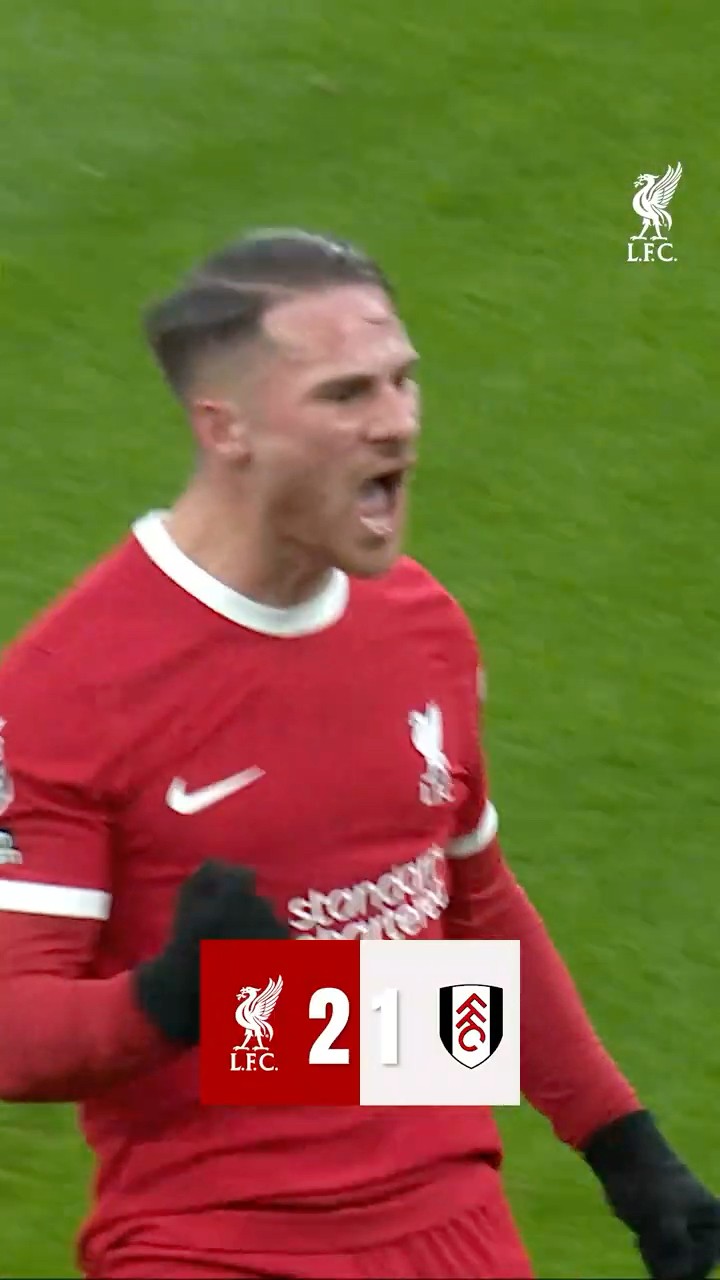 A CRAZY Game! Macca Stunner, Trent's Last Minute Winner!