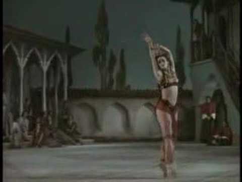 Video: Ballerina Ulanova Galina: elulugu