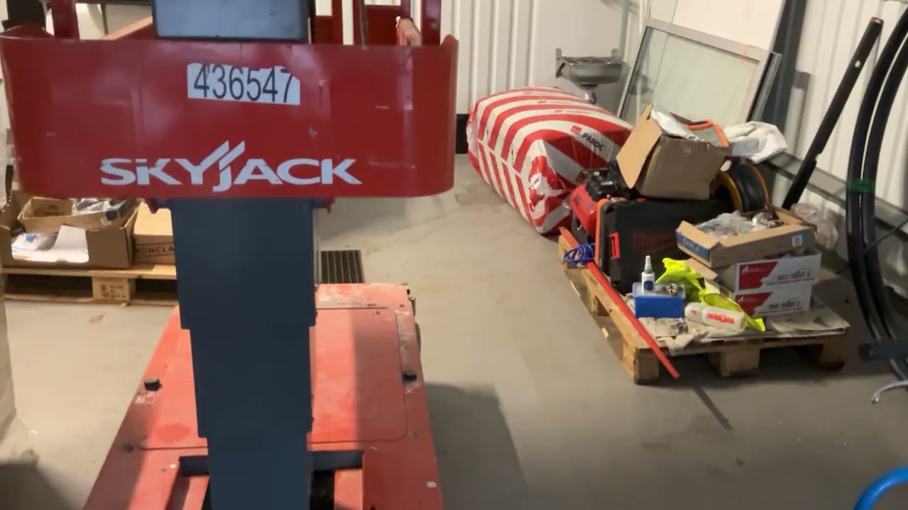 Pelarlyft Skyjack SJ12