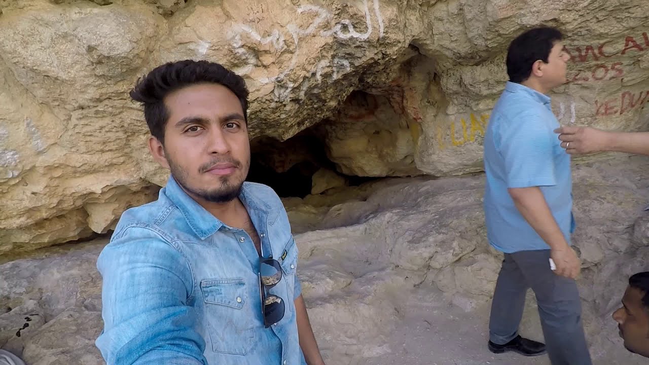 Wadi Bani Khalid  Muqal Cave  Oman