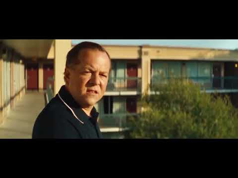 The Dirt hotel scene