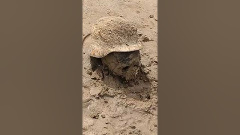 The Kakhovka reservoir bottom reveals WW2 soldiers skulls and remains.