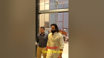 The cool and handsome malikapuram star Unni Mukundan attends the Navratri pooja at Kalyan residence