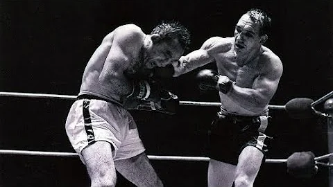 Fight of the Year, 1959 : Gene Fullmer TKO14 Carme...