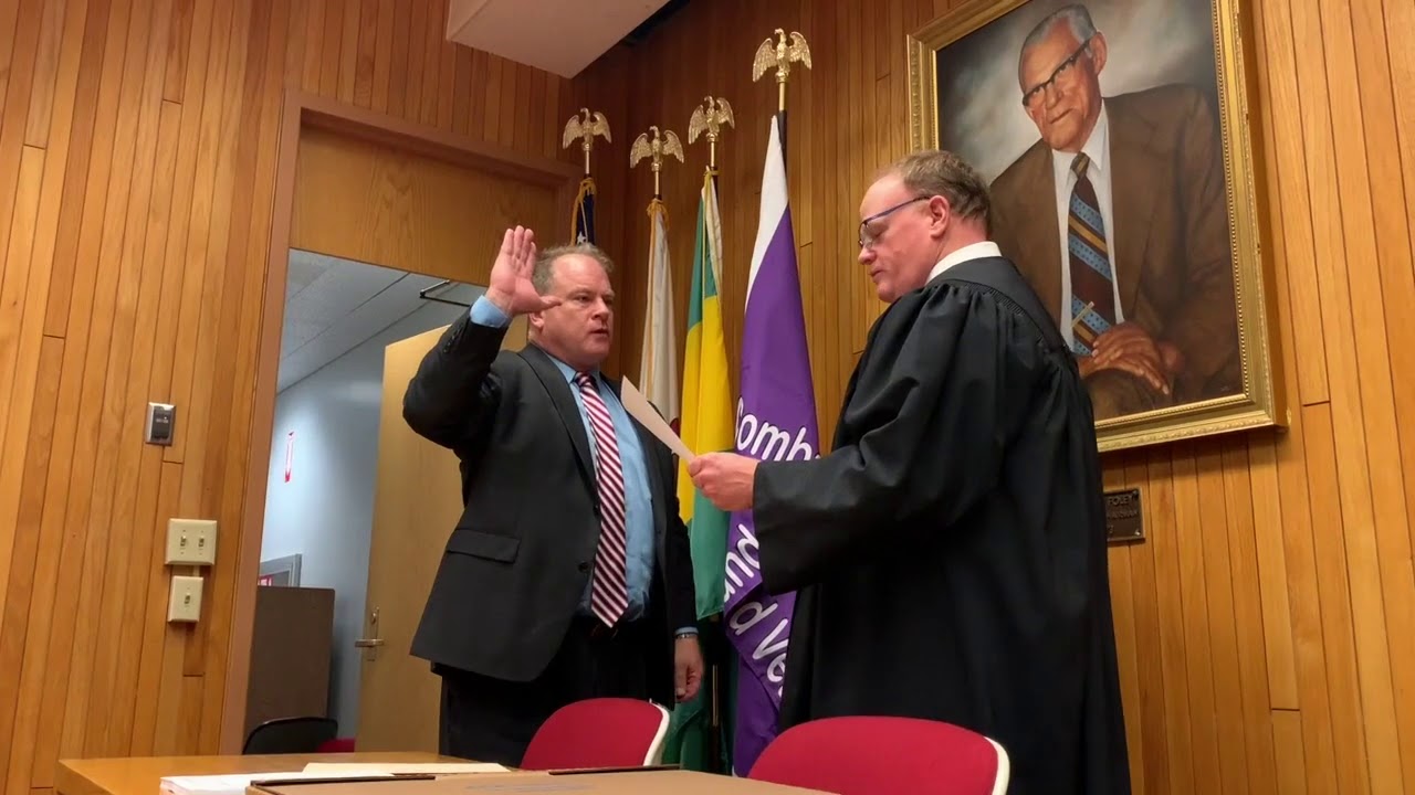 James Gomric sworn in as St. Clair County state's attorney YouTube