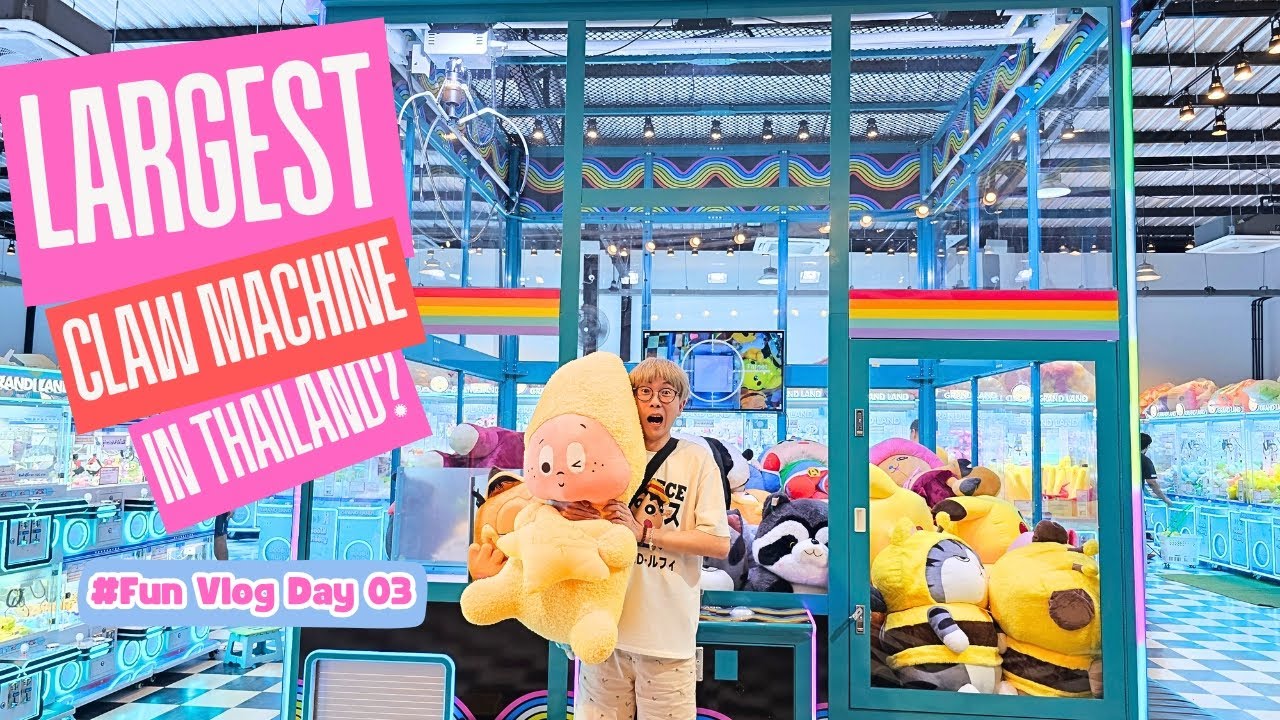 🩵🩷🇹🇭We Won the Biggest Plushie at the Grand Land Arcade in Thailand #arcade #clawmachine #คีบตุ๊กตา