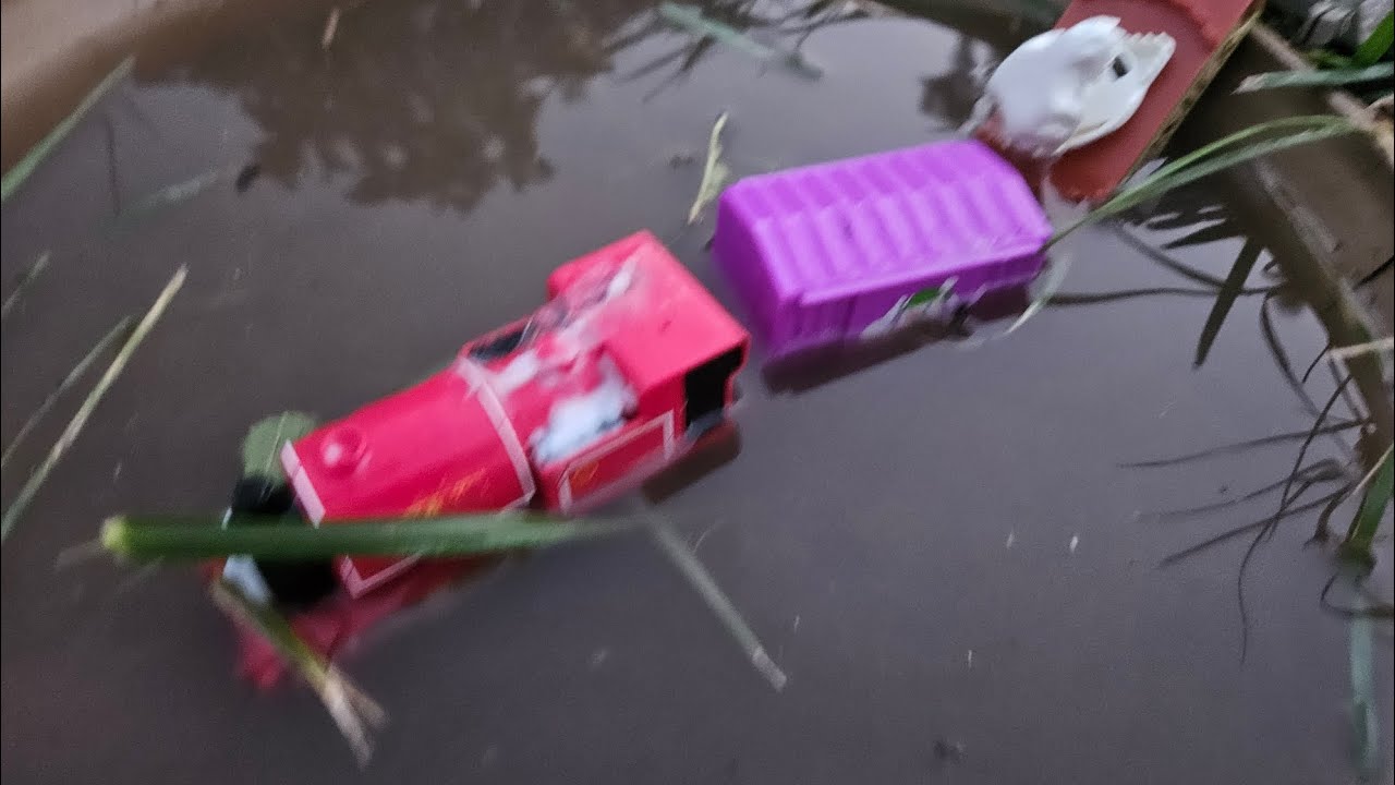 Thomas crash remakes refreshed. 19 Push me pull you.