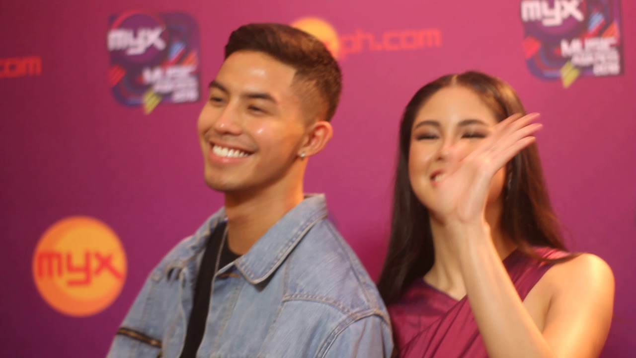 Tony Labrusca at Kisses Delavin at the Red Carpet of Myx Music Awards